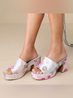 Floral Embroidered Platform Slide Heels - Silver/Pastel